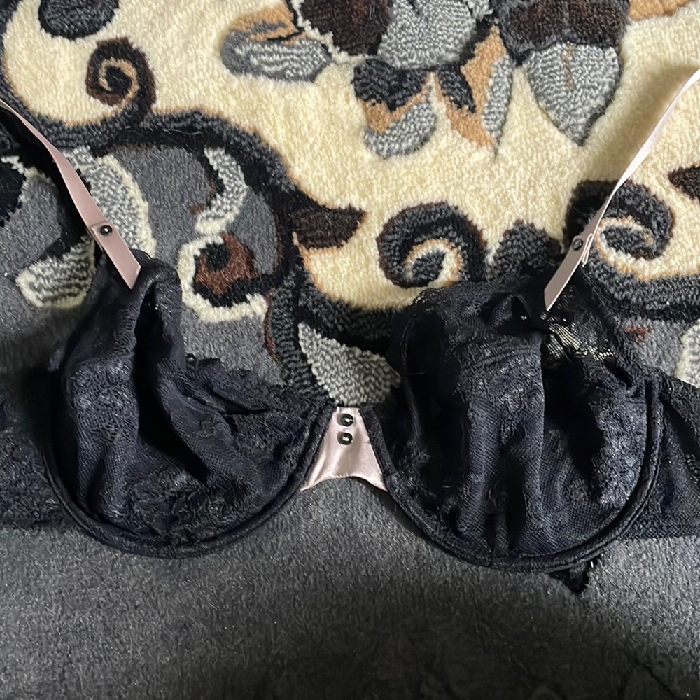 Black lace Bra